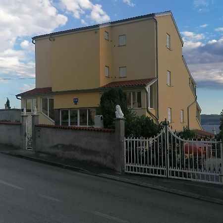 Апартаменты Panorama Blick Нови-Винодолски Экстерьер фото